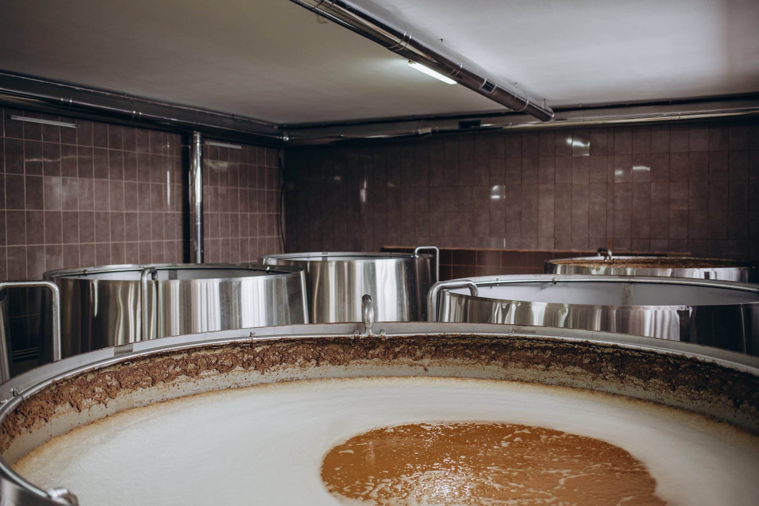 le guide complet pour choisir le bon système de filtration pour votre piscine